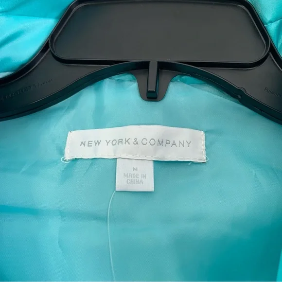 New York & Company Women's Light Blue Sleeveless Zippered Quilted Puff Vest NWT - Picture 7 of 9